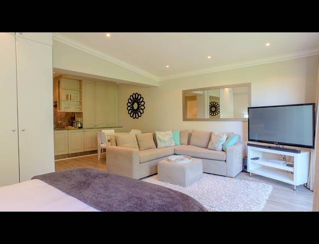 1 BEDROOM STUDIO APARTMENT SOLD IN CLIFTON